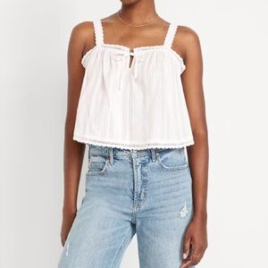 Old Navy Sleeveless Textured Dobby Top NWOT